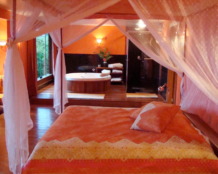 Master suite com Jacuzzi