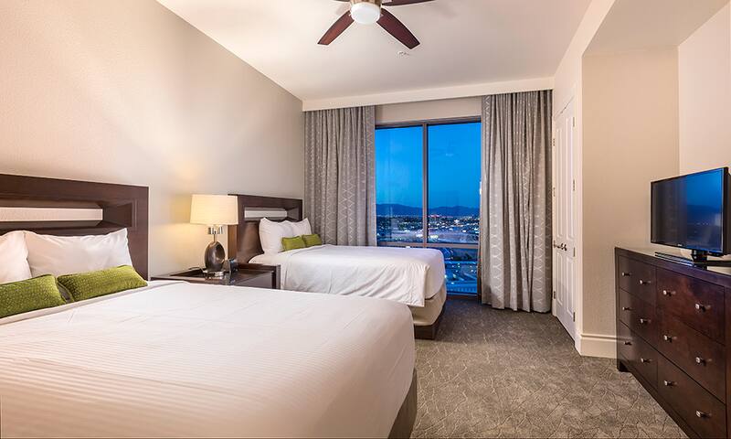 Gorgeous 2 bd Presidential at Wyndham in Vegas gallery image 5