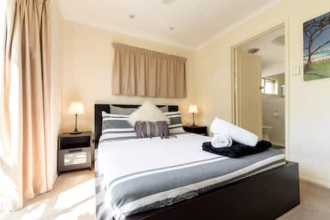 Serenity in Paradise