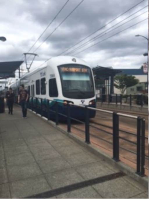 Light Rail is the best way to see the city!!