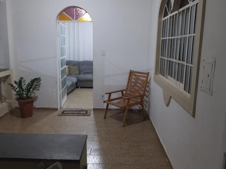 Apartamento Confortável, Bem Arejado E Individual. - Governador Valadares