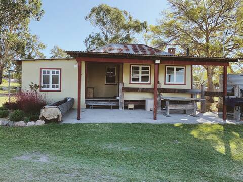 Spencer Lane Cottage