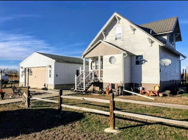 The 'Ol Farmhouse