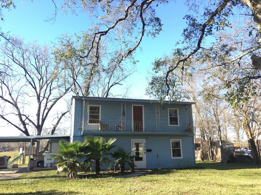 Lovely Bed & Breakfast home on the Bayou.
