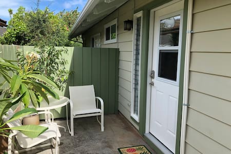 Private Studio with King Sized Bed