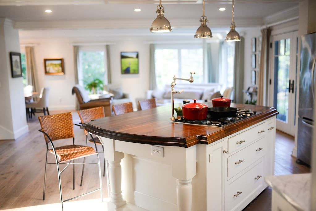 Open Kitchen - Living Room