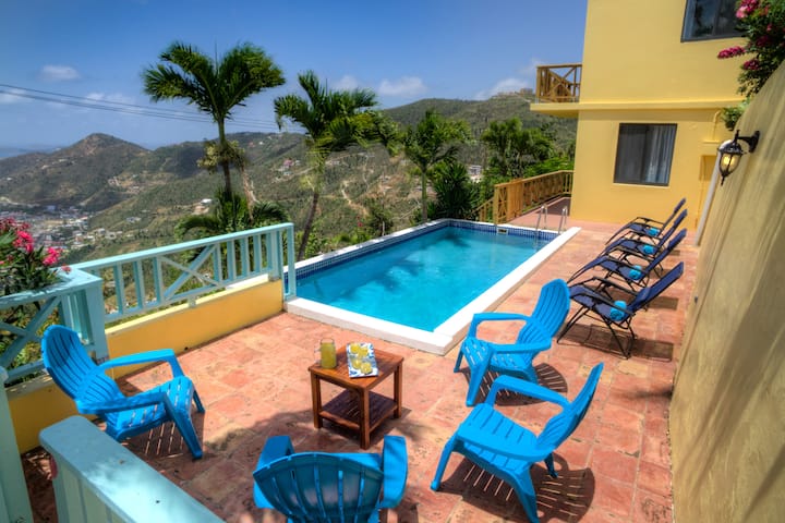 stunning views, 4 bed, 3 bath,  pool, bdrm AC,