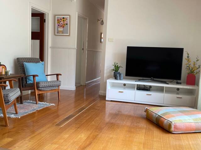 Family beach house to relax and enjoy gallery image 5