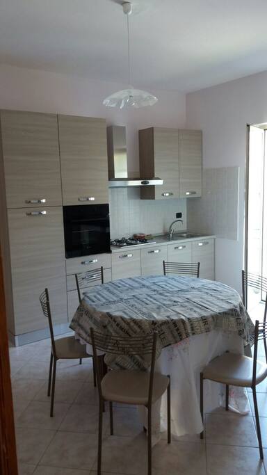 Ampia cucina nuovissima