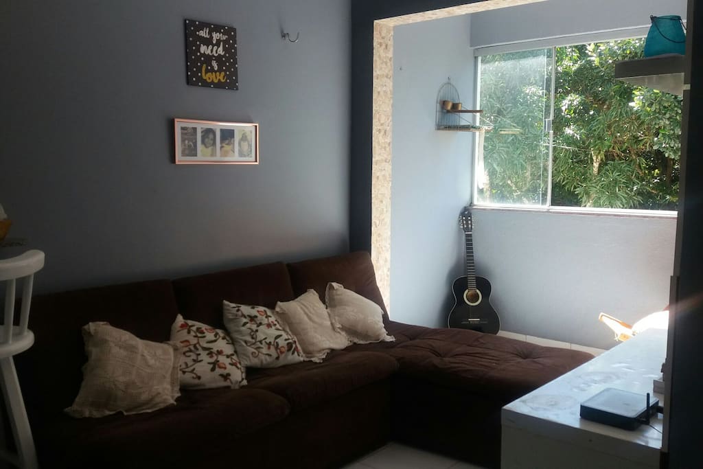 Sala de estar e sacada