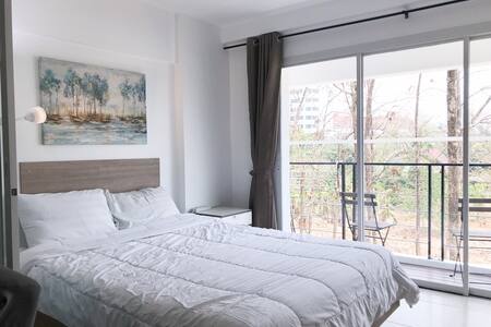 [218] near Nimman Rd. & MAYA