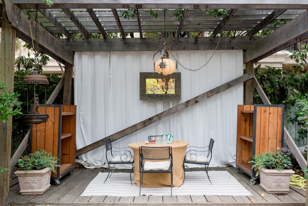 Enjoy the portico (weather permitting)