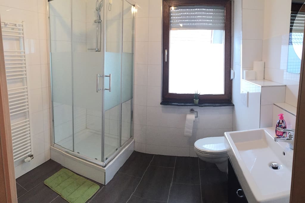Modern bathroom