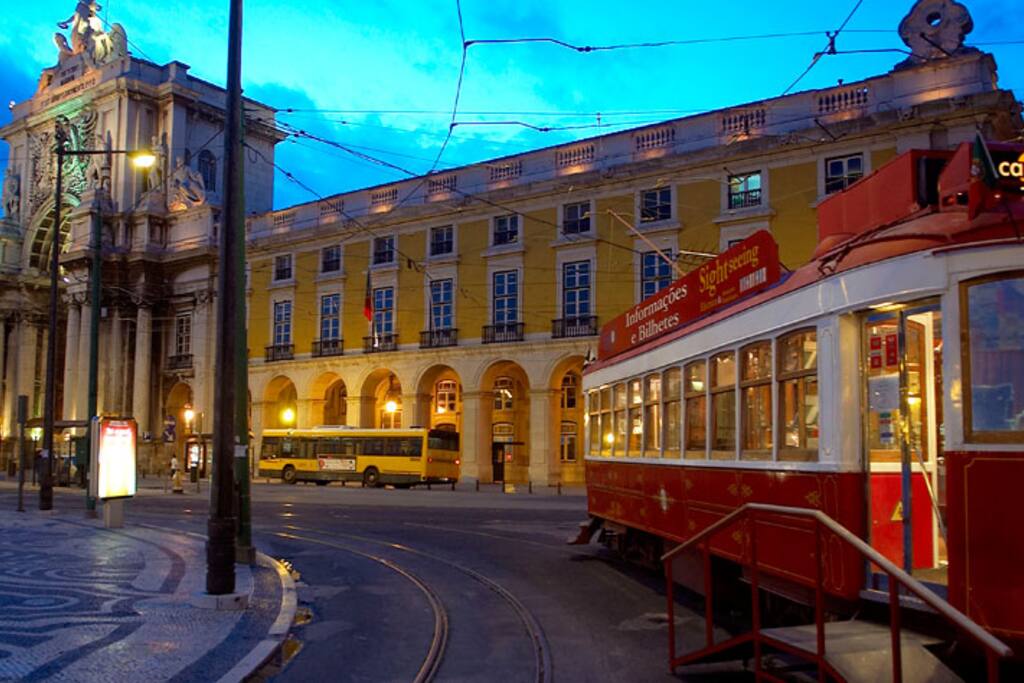 Praça do Comércio / Terreiro do Paço