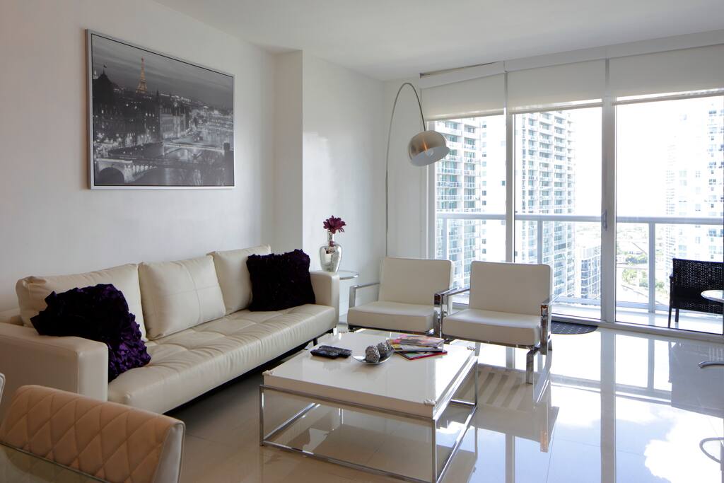 Living area with sofa bed (sleeps 2)