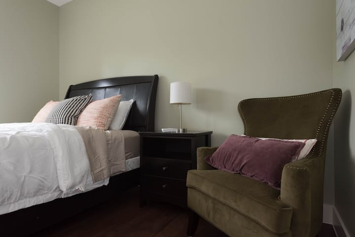 Druga spavaća soba s bračnim krevetom (širine 150 - 17