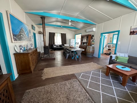 Sirocco Beach House Lancelin

AUSSIE BEACH SHACK