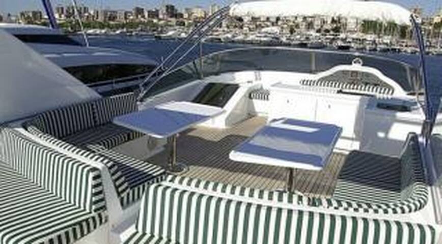 Baris & Aniko managed Airbnb listing 2