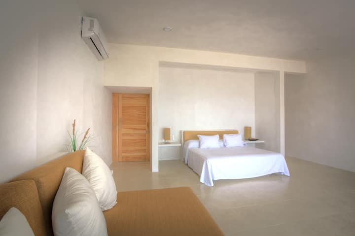 Главна спална соба