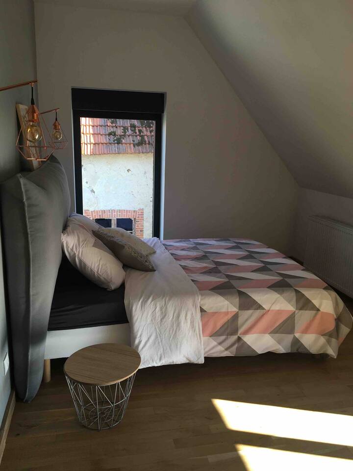 חדר זוגי 1 למעלה 