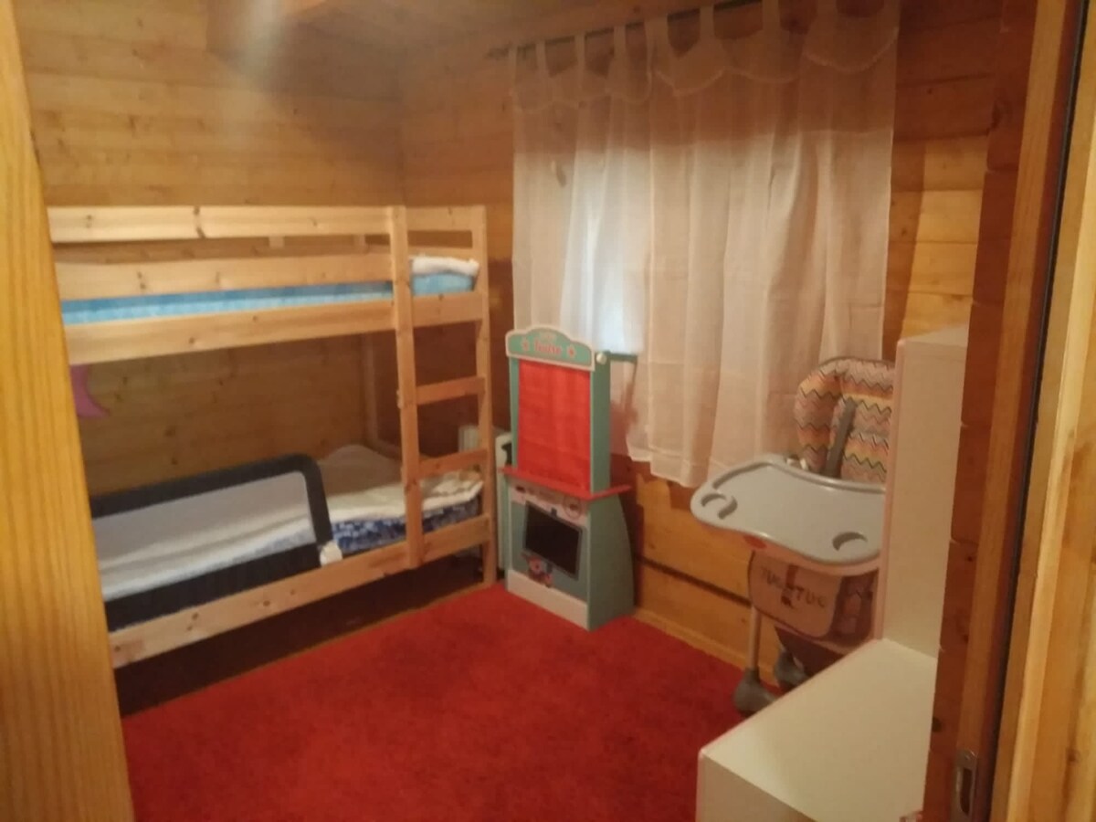 غرفة النوم 2