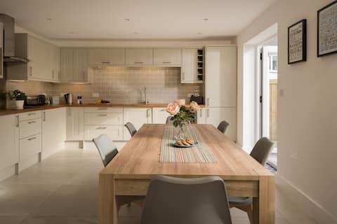 Family-Friendly Coastal Retreat