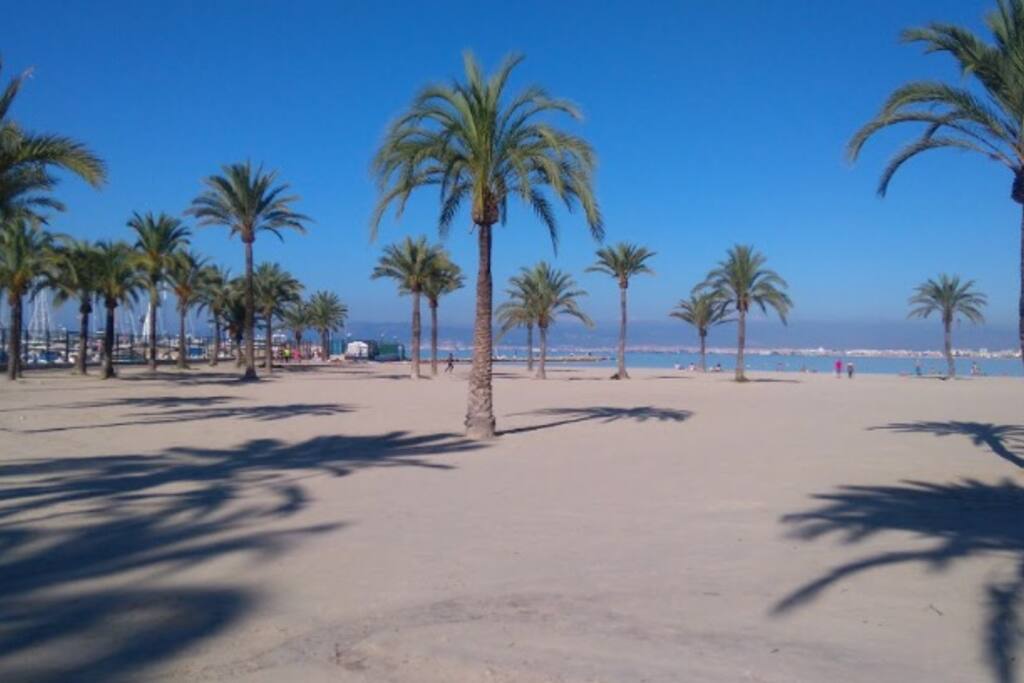 Playa a 3 minutos andando