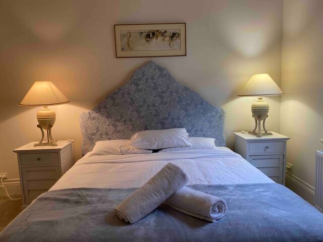 Middenway Port Fairy gallery image 4