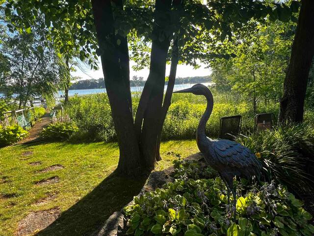 Bone Lake Escape – Hot Tub Oasis gallery image 4