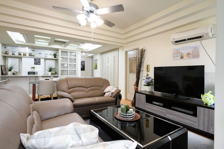 H&K 3/2 Large Family Apartment in Daan