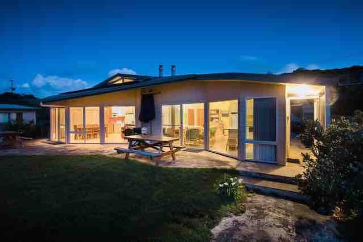 Arthur River Lodge- Entire House