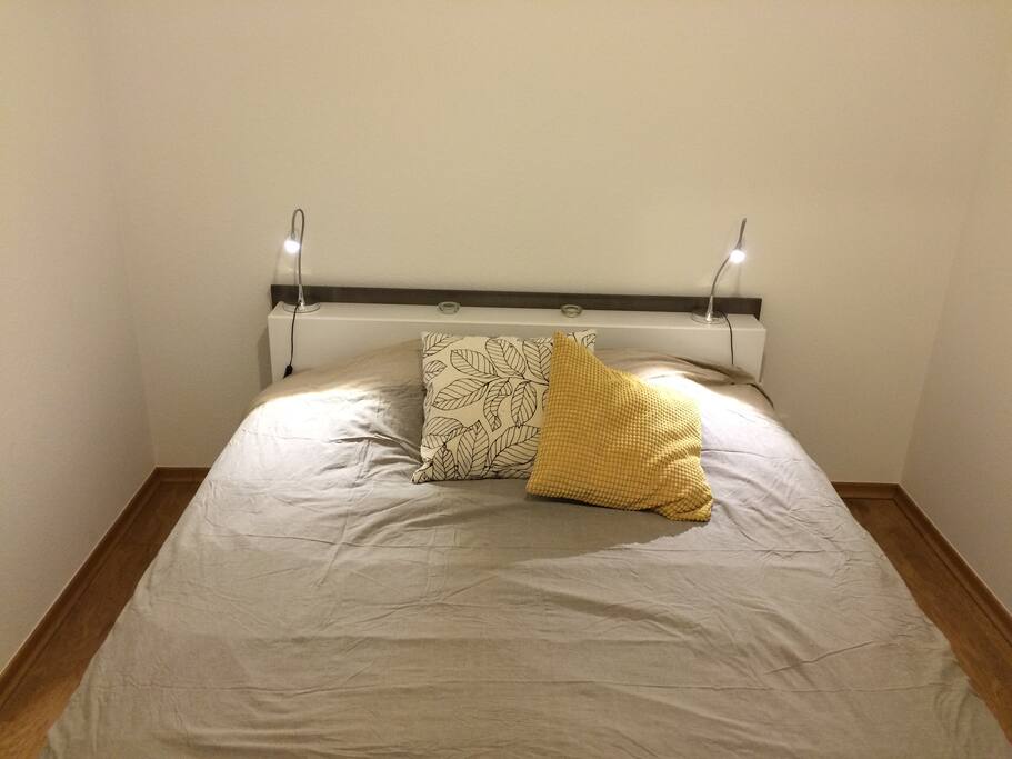 Chambre - Vrai lit double