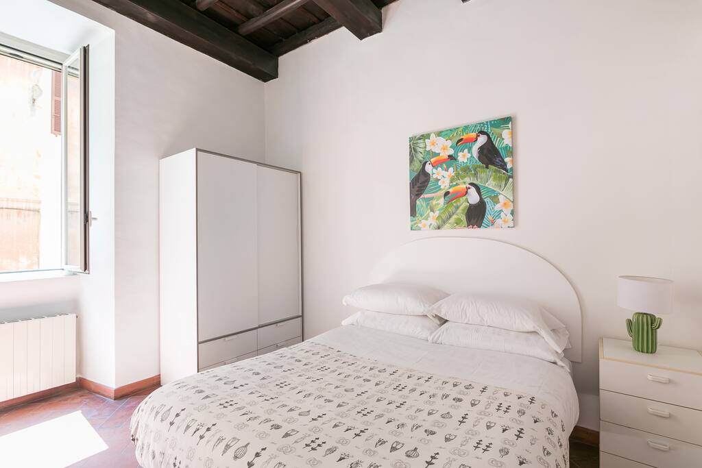 bedroom N.1 - master bedroom - queen size bed
