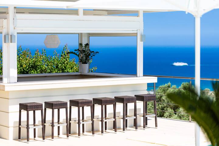 Hilltop villa with full facilities&scenic views gallery image 5