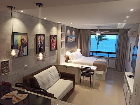 ʘ‿ʘ Amazing Ocean Front Flat on Farol BARRA Beach!