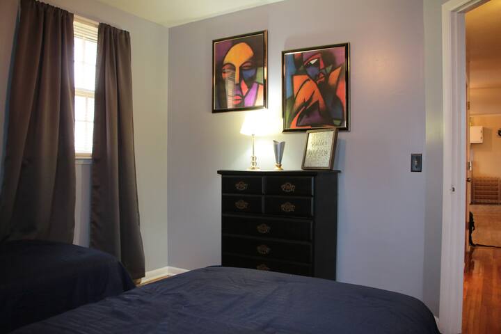 Cozy and Quaint Home- Gulch gallery image 5