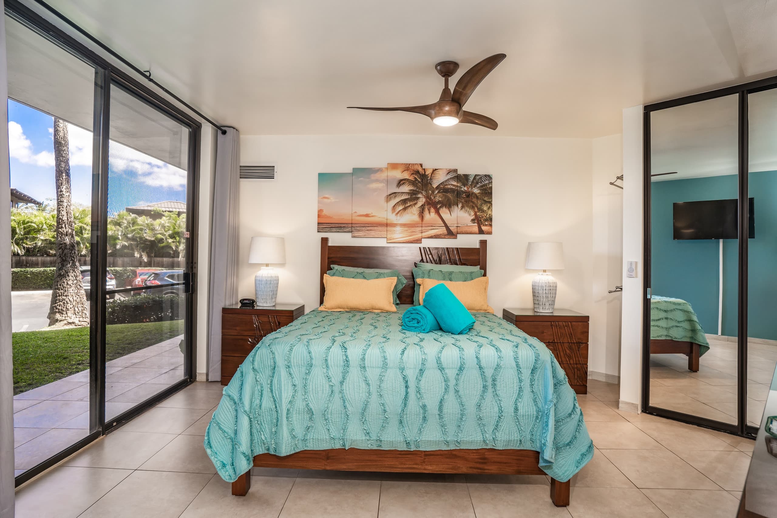 Kauhale Makai - Oceanfront Property - Image 11