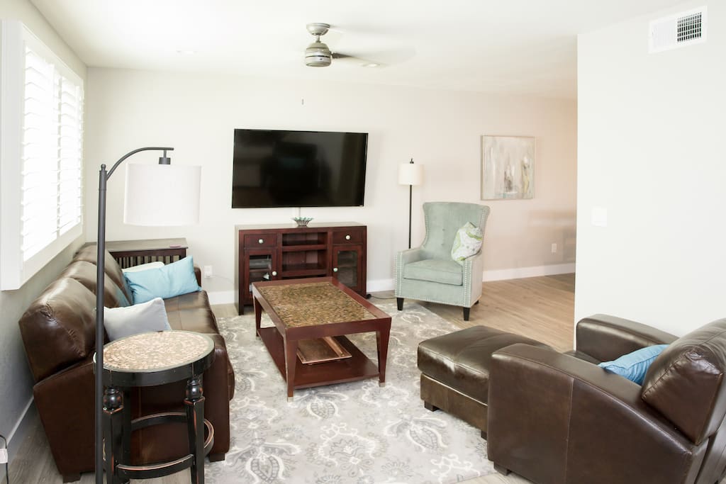 Comfy seating for 5 in the newly furnished living area. Professionally managed by TurnKey Vacation Rentals.