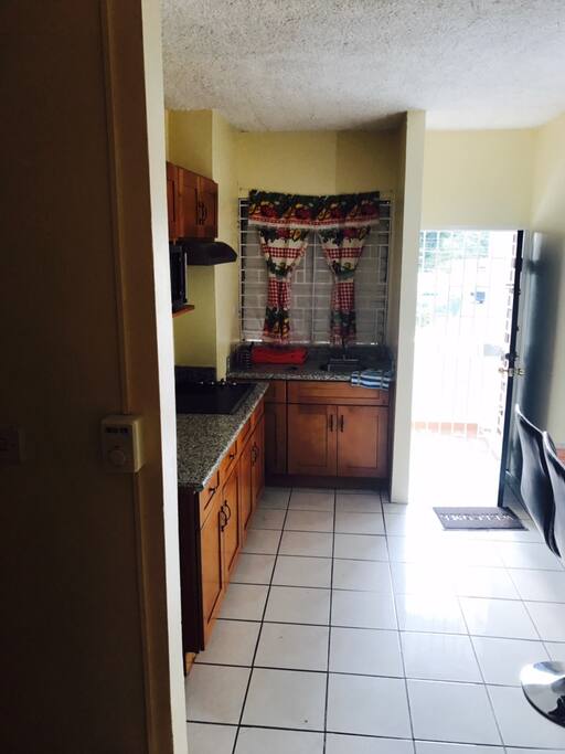 Complete kitchen with modern facilities