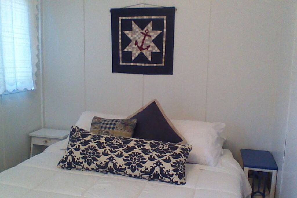 Master bedroom with queen bed