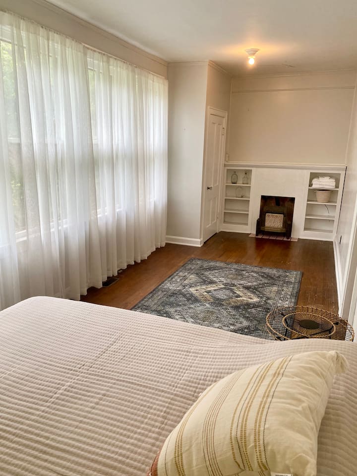 Whitehall Vacation Rentals & Homes Ohio, United States Airbnb