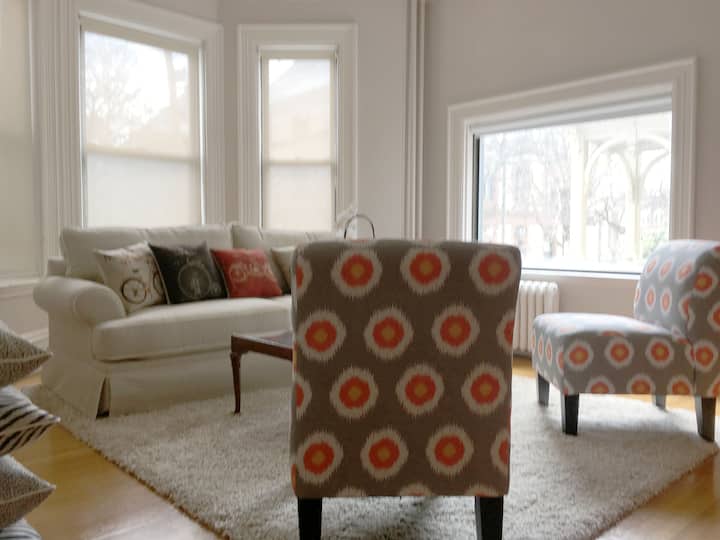#1a Mit & Harvard, Location! In Unit W/d - Cambridge, MA