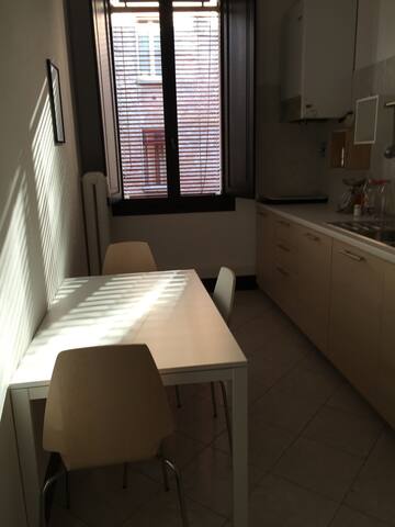 B & B 21 gallery image 5