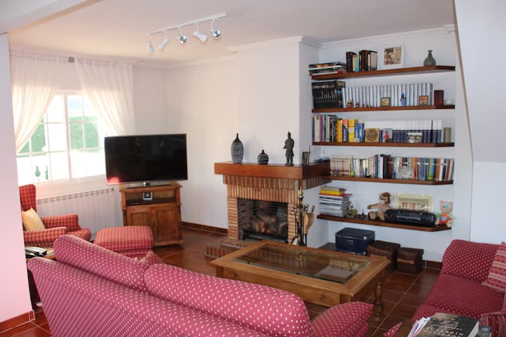 Stunning Villa In Sierra De Madrid - Navacerrada