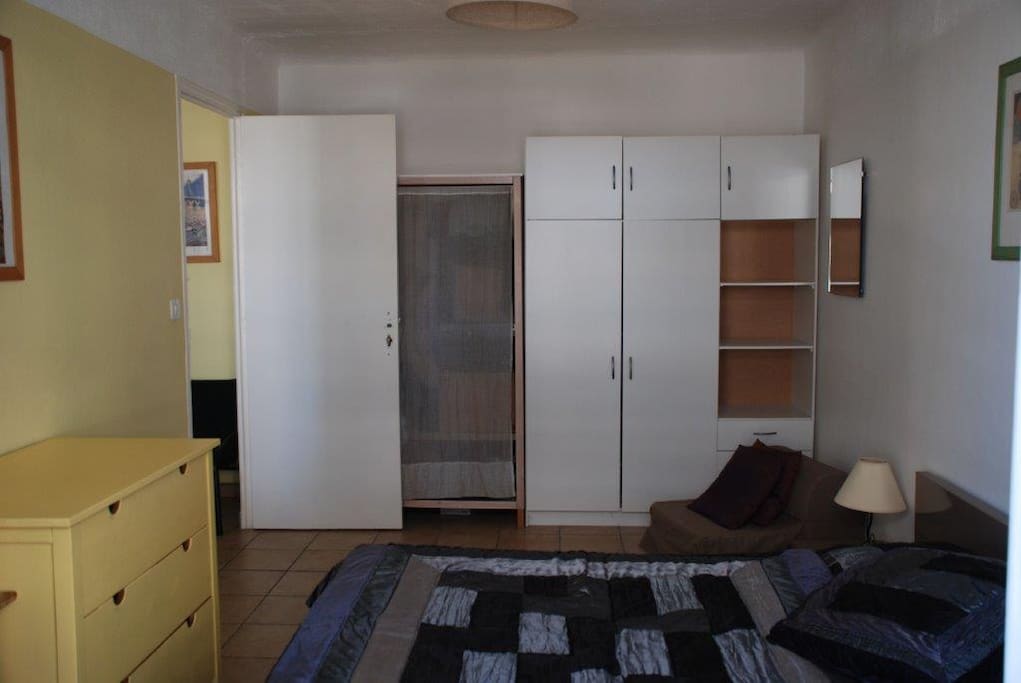 Chambre/Bedroom