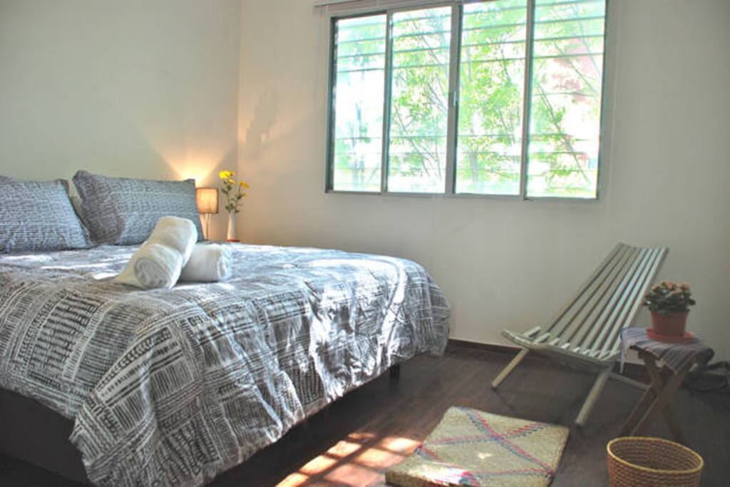 -Bedroom 2-
King size bed