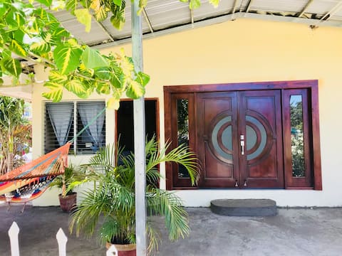 Casa Juanita (with breakfast!)