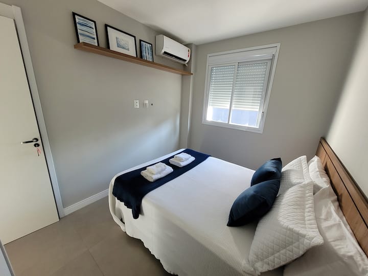 หน้าต่างที่มีตาบอดซึ่งส่งเสริมกฎระเบียบของอินพุตไฟ
เครื่องปรับอากาศแบบแยกส่วน