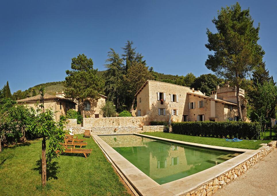 The setting for a magical holiday with friends and family.