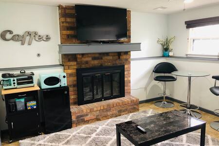 Sauna, Custom Shower & Laundry - Private Suite